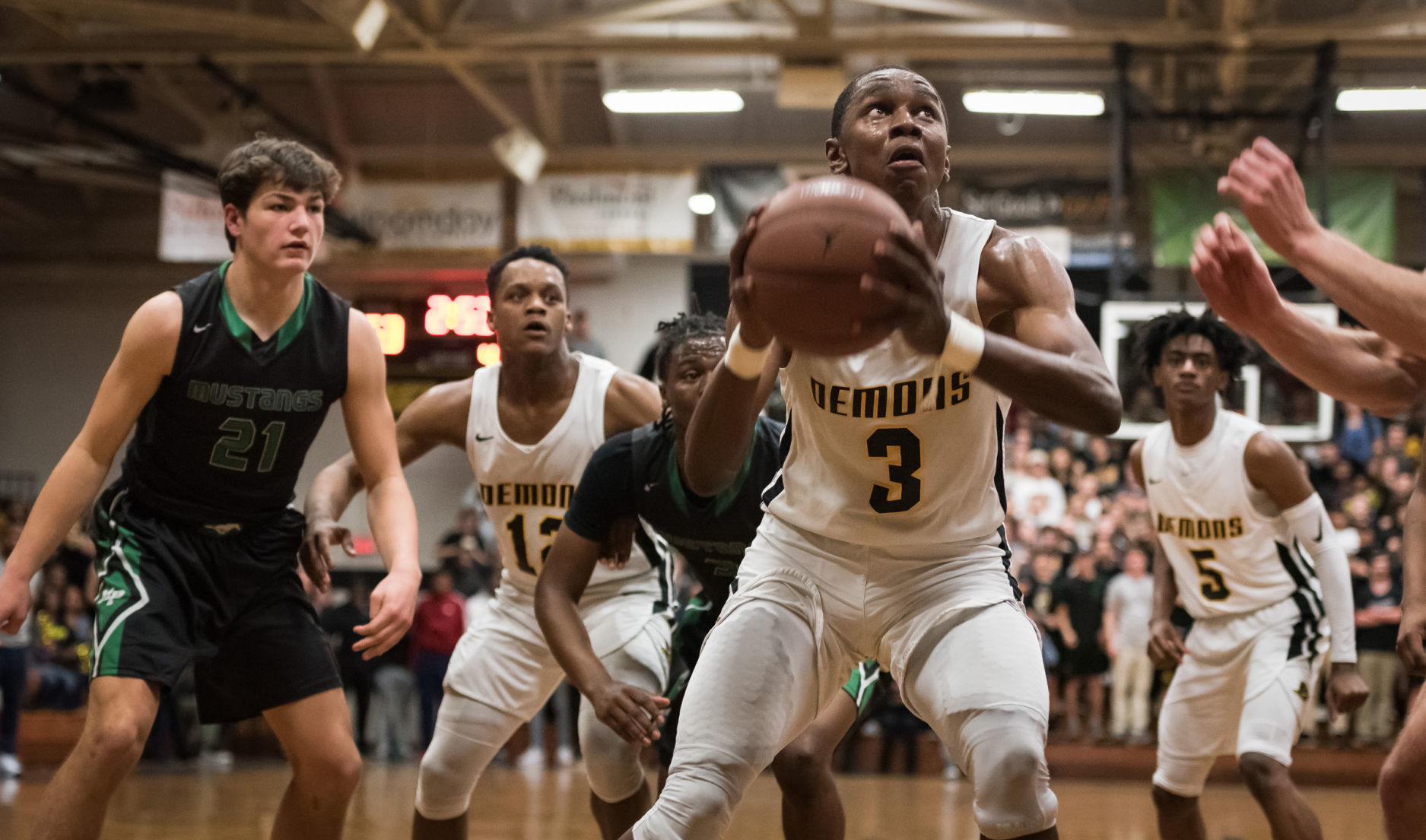 Reynolds Charlotte Myers Park Boys Bball